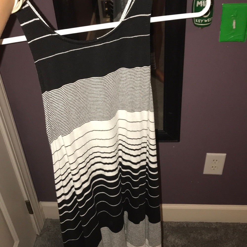 Black and white dress